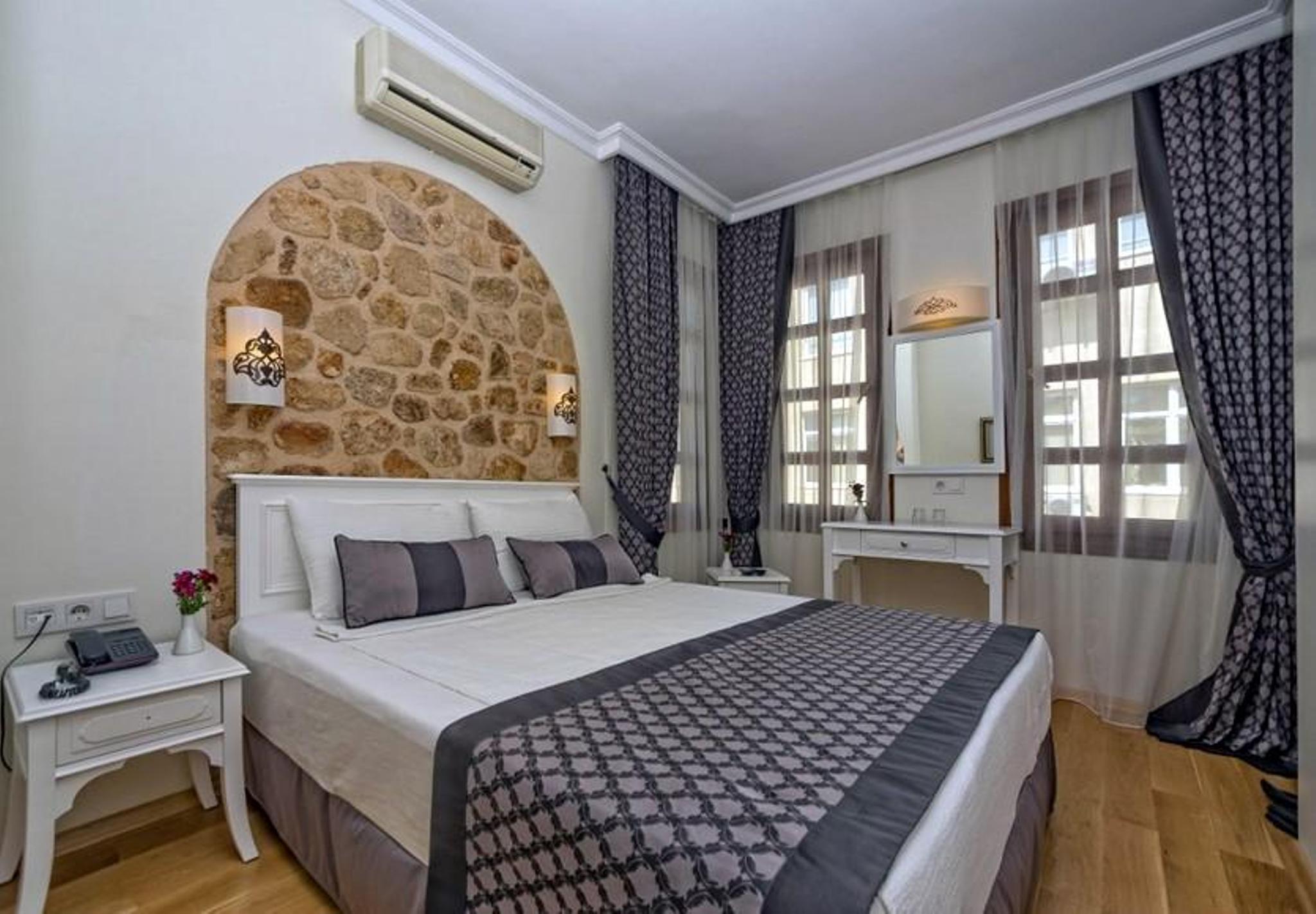 Argos Otel 3*