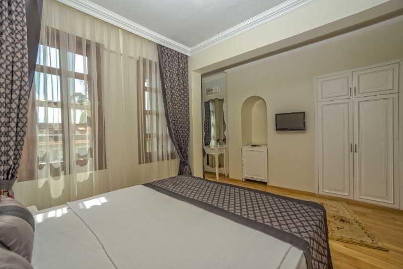 Otel Argos 3*