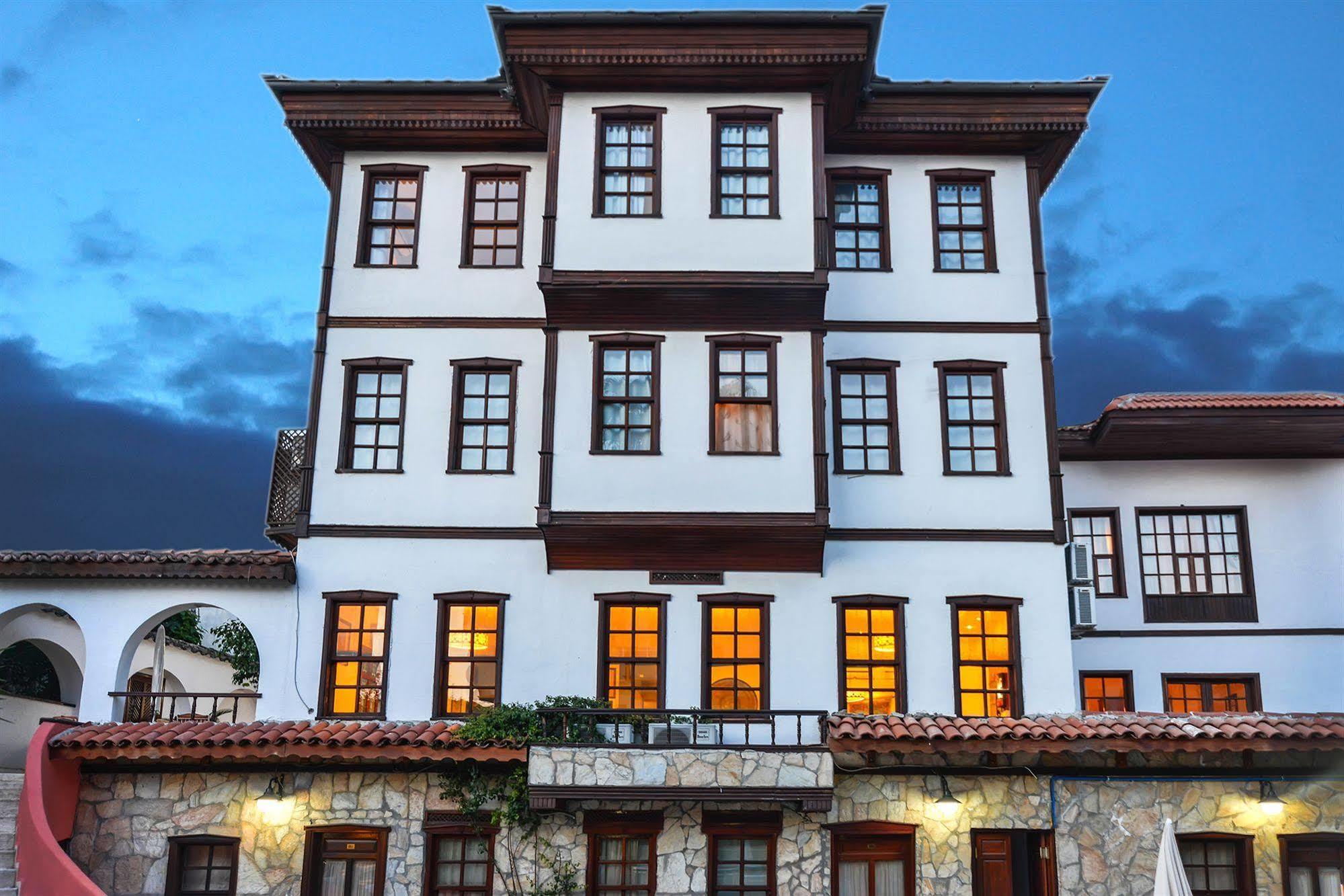 Argos Otel
